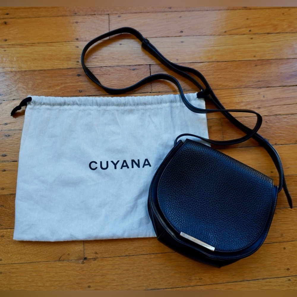 Cuyana Mini Saddle Bag | Crossbody Shoulder Bag | Black